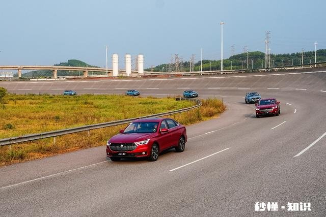 来来来,爆出你认为功能最强大、最适合度假的家用车不懂车的就别参与