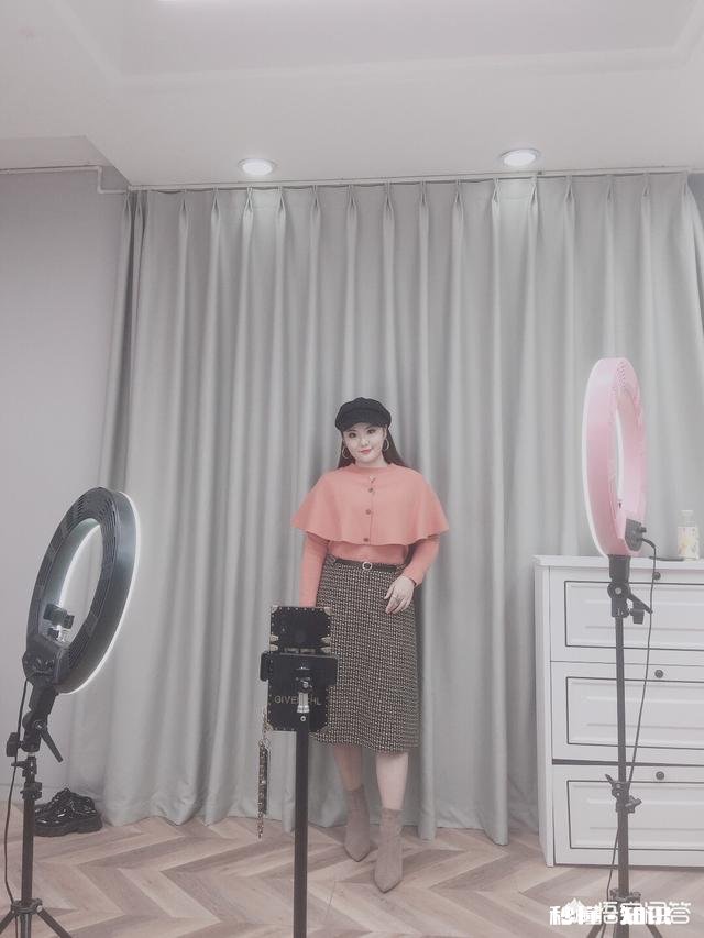 胖女孩在冬天该如何搭配衣服