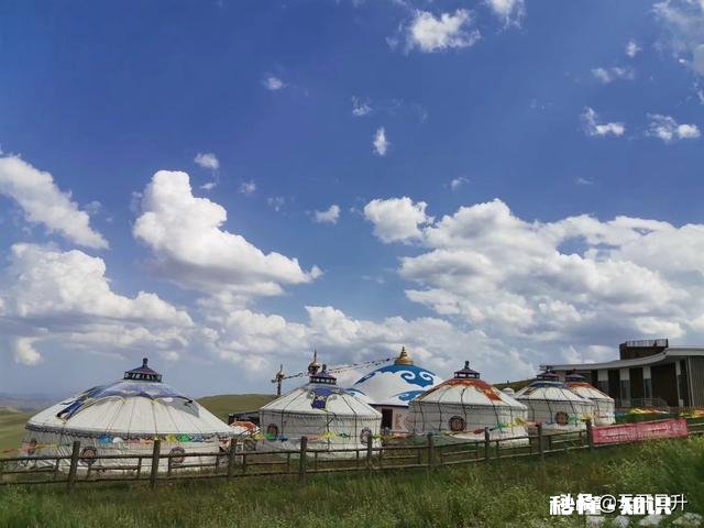 谁有拍过蓝天白云草原照片分享一下