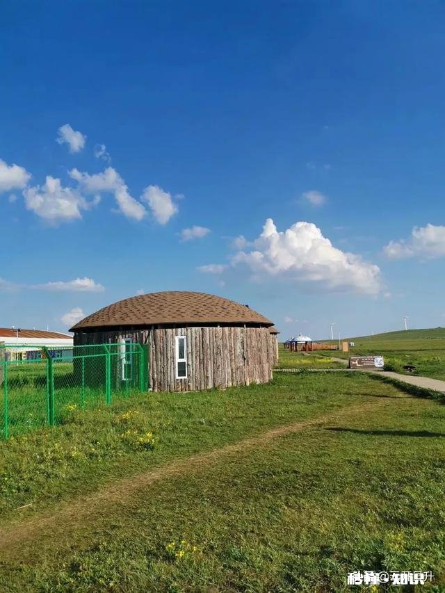 谁有拍过蓝天白云草原照片分享一下