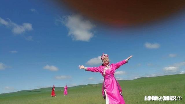 谁有拍过蓝天白云草原照片分享一下