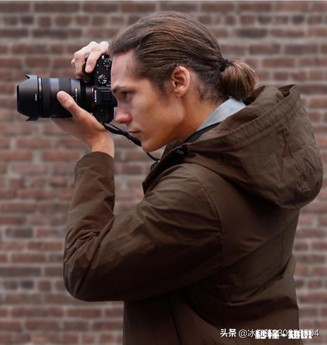 为什么有人说目前微单还不能取代单反