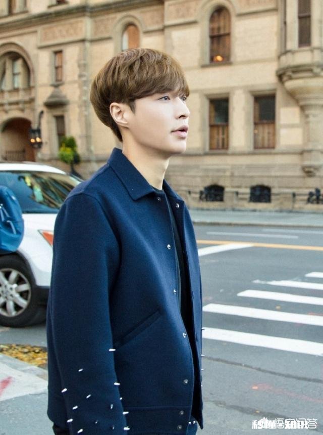 张艺兴点评冯提莫惹争议，大家有什么看法