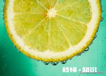 大学生皮肤比较油适合用什么牌子护肤品