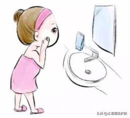 大学生皮肤比较油适合用什么牌子护肤品