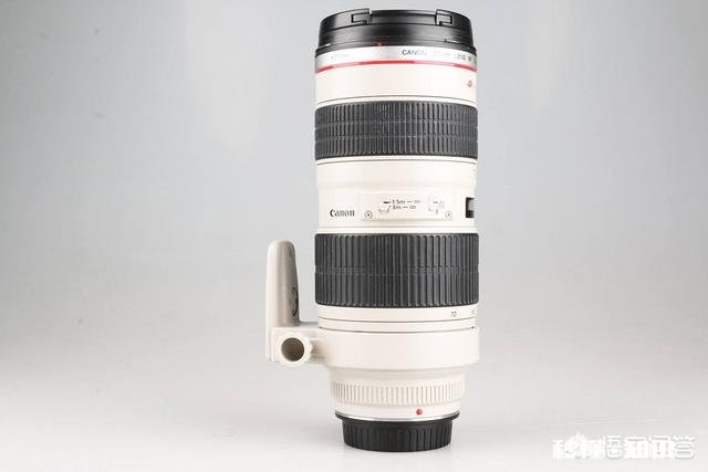 已有24-120镜头，想再购一个长焦，腾龙70-200和100-400怎么选