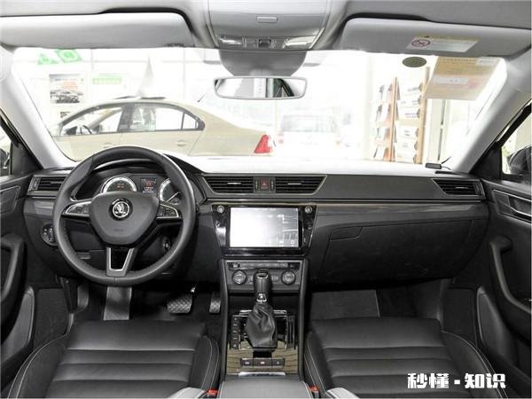 阿特兹2.5运动版和速派1.8豪华，两个优惠完价格差不多，怎么选呢