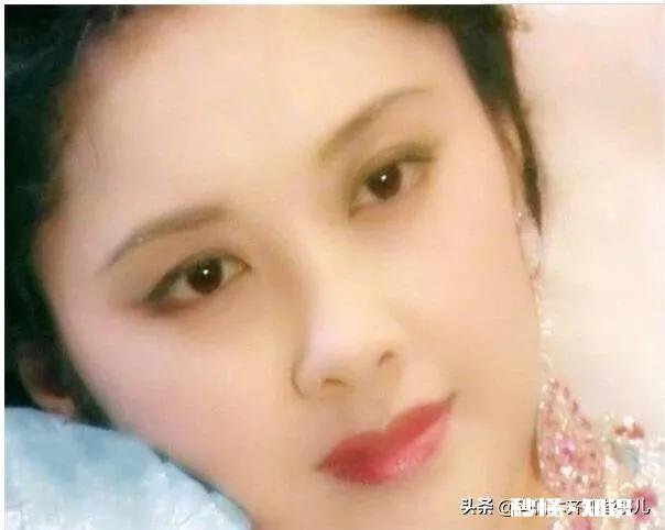 和一个女性普通朋友出去玩到比较晚，该送她回去吗