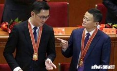 为什么有些公司会弃用微信而改用钉钉来办公