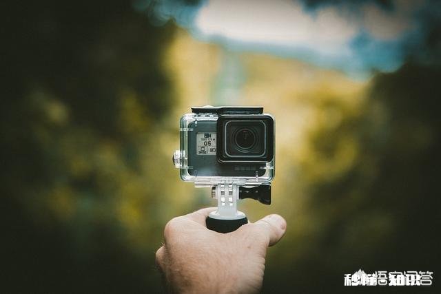 拍视频，是不是一定要买一个云台