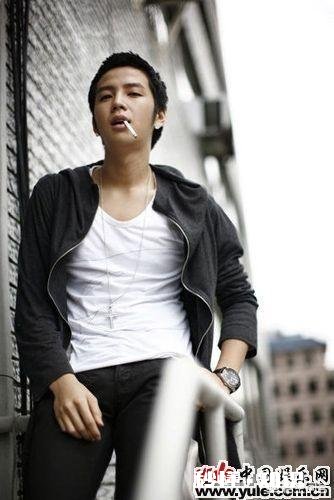 为什么有些女人找的男人又抽烟又喝酒，却又要求他们不抽烟不喝酒呢