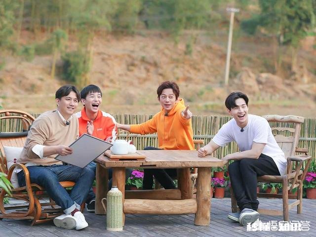 同样是回归农村，《哈哈农夫》收视率为何不如《向往的生活》