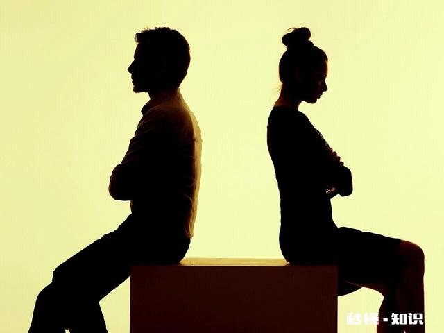 年近40岁的我婚姻不幸福，得知初恋离婚了，我要不要去追求她