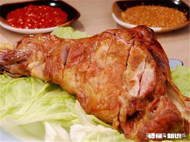 问一下羊腿和羊排怎么做不膻，吃多大的羊比较好