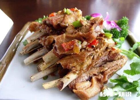 问一下羊腿和羊排怎么做不膻，吃多大的羊比较好