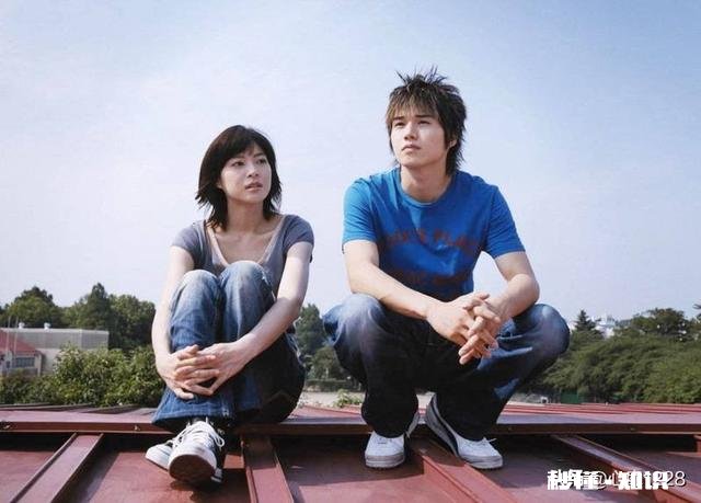 男人点燃了女人的爱火，却又无情地将它浇灭了，谁之过