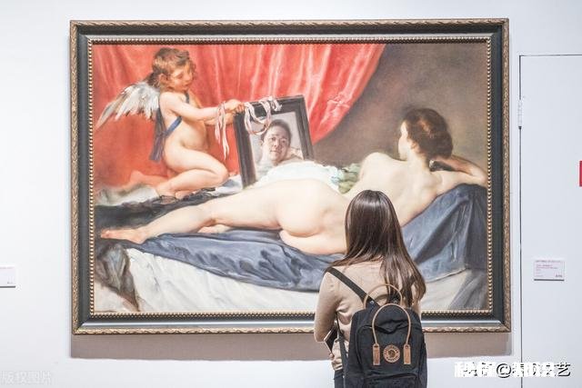 作为艺术爱好者，你认为如何才能让诗歌和油画相互融合