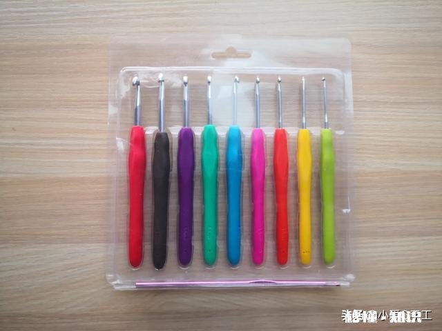 钩衣服用什么样的线比较好