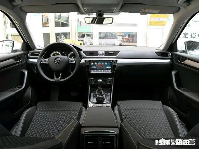 速派2018款TSI280DSG舒适款与速腾2019款TSIGSD舒适款怎么选