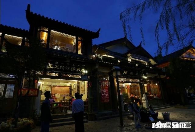 毕业旅行两千元预算，有什么浪漫又有意义的地方推荐