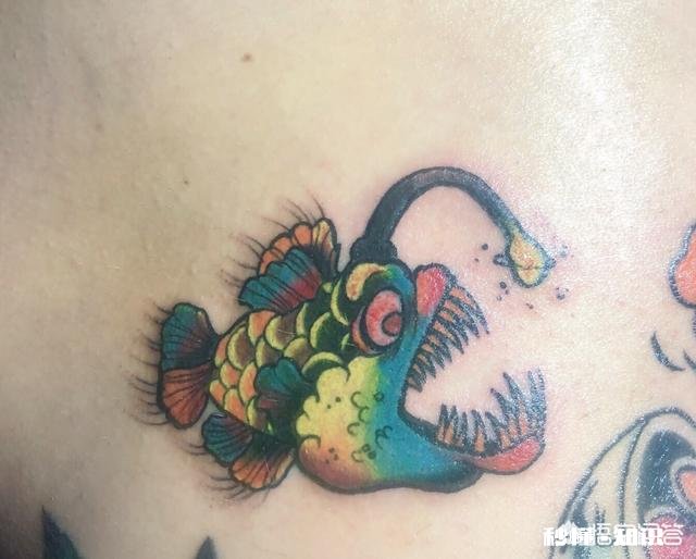 37岁学纹身晚吗