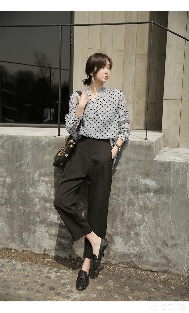 黑色的哈伦裤要怎么搭配