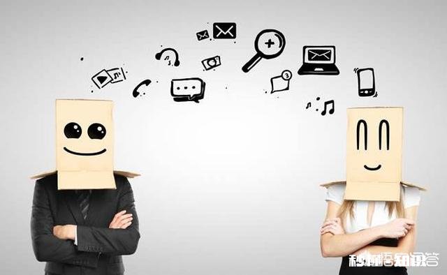 如何看待火爆网络的“聊天回复嗯被老板批评”一事