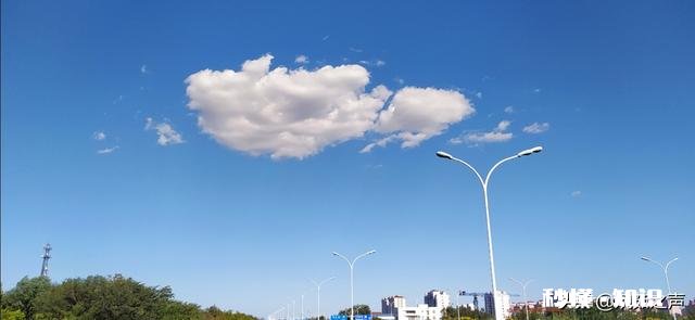 你还经常在微信朋友圈里给人点赞吗一般给什么人点赞