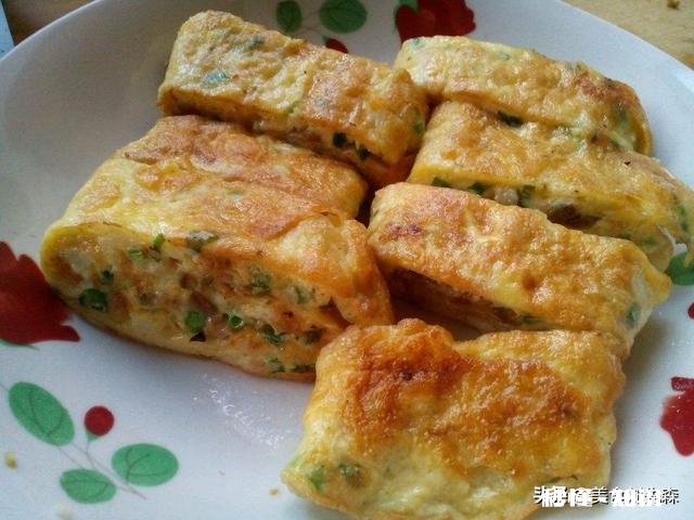 扣碗上面的蛋皮是怎么做的