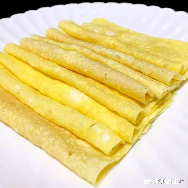 扣碗上面的蛋皮是怎么做的