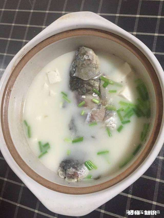 炖鱼需要炒糖色吗