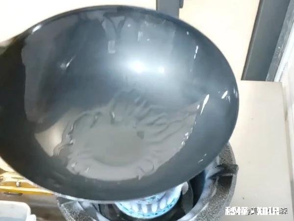 不锈钢锅如何使用可以不沾