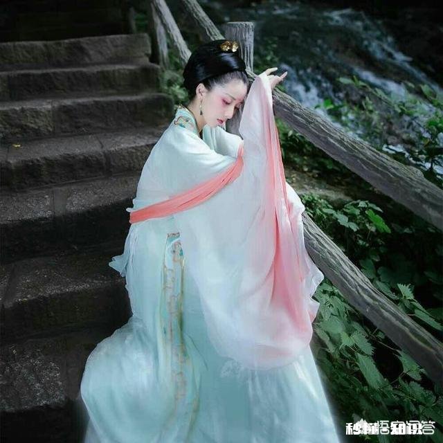 认识一个非成爱的女孩，是一种怎样的体验