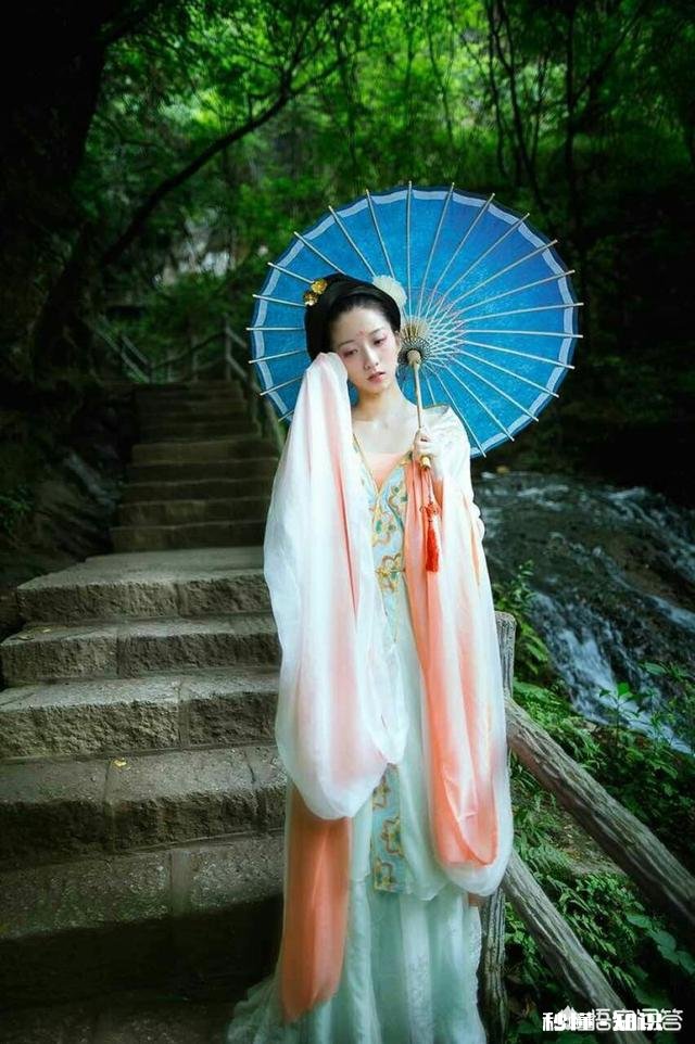 认识一个非成爱的女孩，是一种怎样的体验