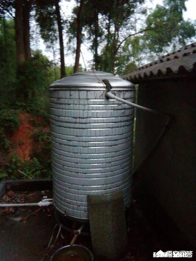 农村的自来水一天就来一个小时，怎么才能通过自己安装设备做到一开水龙头就有水呢