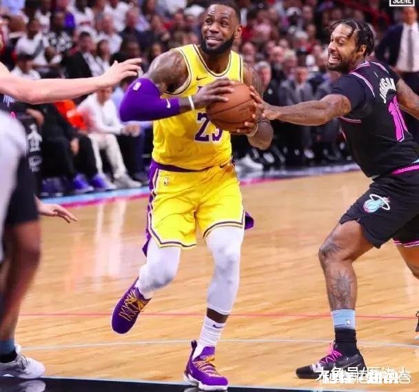 火箭排名西部倒数第二，目前西部排名形势如何湖人怎么样了