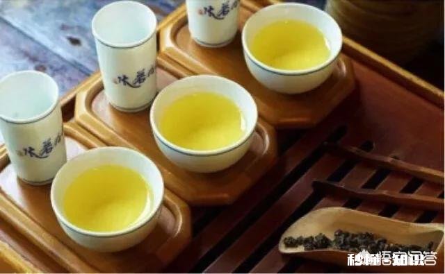 吃饭的时候，大家一般会点什么饮料喝