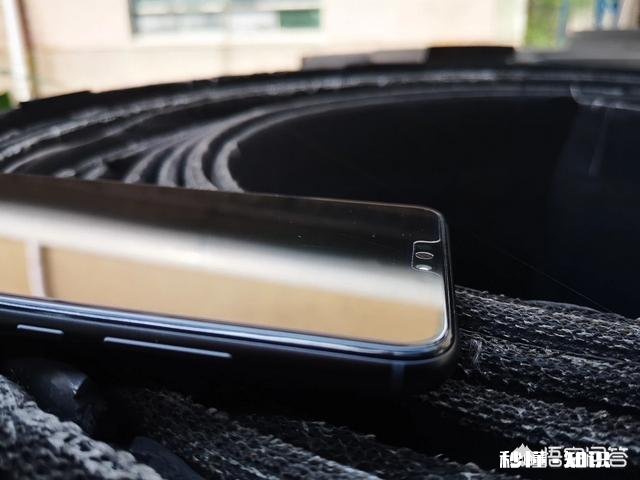 荣耀8X限时降价100，1299元是不是目前性价比最高的千元机