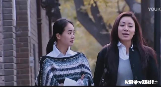 请问《天道》电视剧里为什么要以一个已故的人来解说叙述