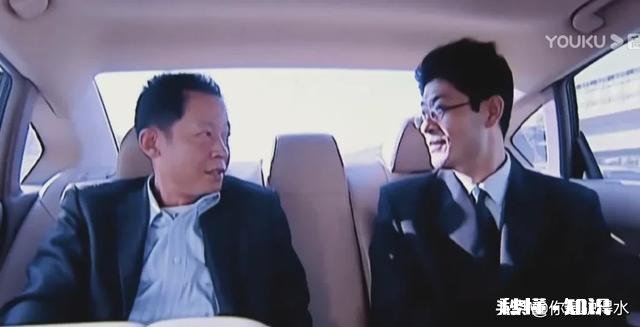 请问《天道》电视剧里为什么要以一个已故的人来解说叙述