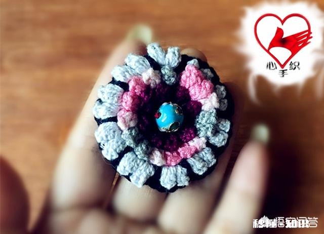 手工饰品爱好者众多，自己做手工饰品能赚钱吗