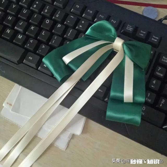 手工饰品爱好者众多，自己做手工饰品能赚钱吗