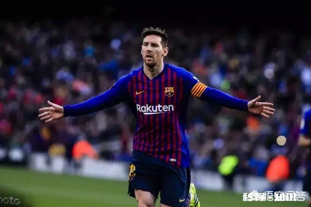 希望看到格策用尽一生的运气拿到世界杯，还是希望看梅西十几年如一日的精彩表演