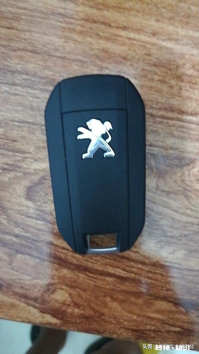 明锐和标志308哪个好