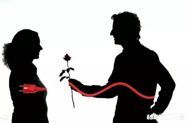 和最爱的人厮守一生平平淡淡，与大富大贵没真爱的生活你会选哪一个