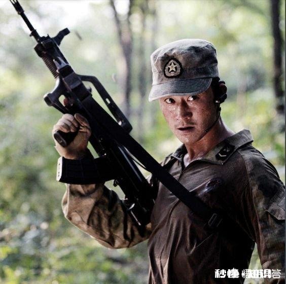 流浪地球和战狼。吴京都是私掏腰包完成的电影，现在像他这样真正爱电影的演员还有多少