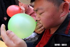 今年疫情没挣到钱，提前回村，又在叫打麻将，还能不能去啊