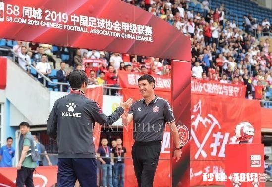 最近网传的重庆斯威接手四川FC是真的吗