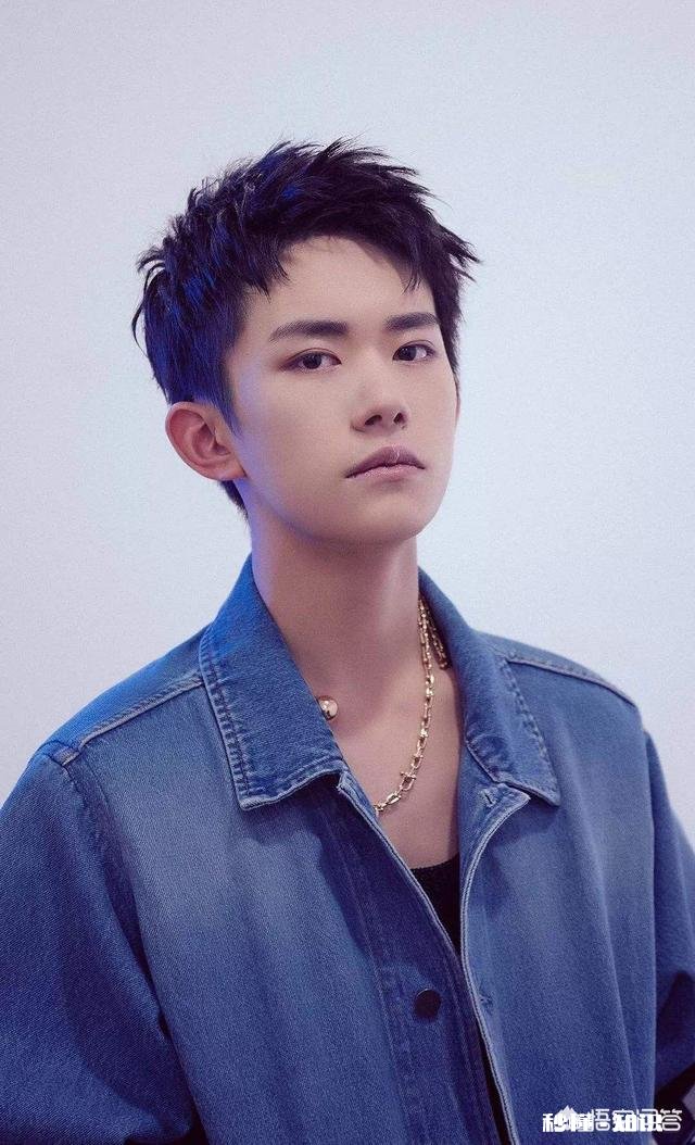 如何评价易烊千玺的EP专辑《我乐意沉默释放内心焰火》