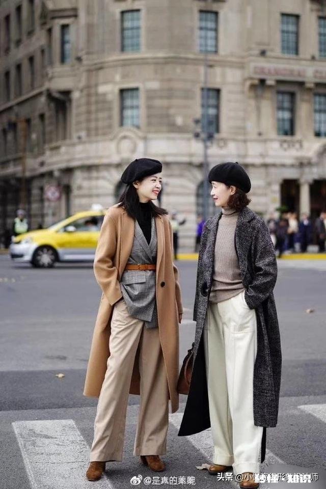 偏好素色衣服如何搭配出气质